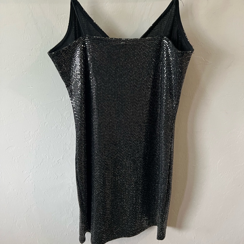 Black shimmery dress! - Picture 3 of 4
